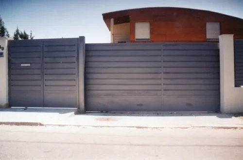 seguridad Correderas 1 - Reparaci&oacute;n de Puertas de Garaje en Fuencarral-El Pardo Madrid